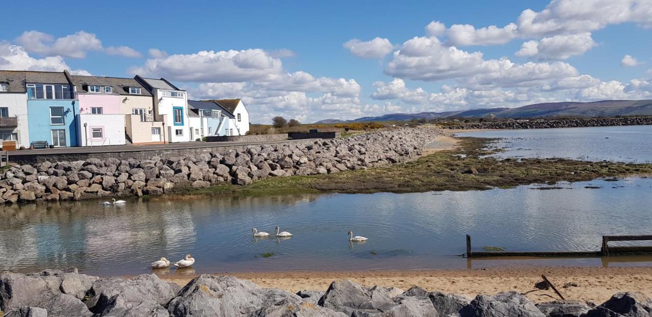 Port Haverigg Marina Village Millom Exterior foto
